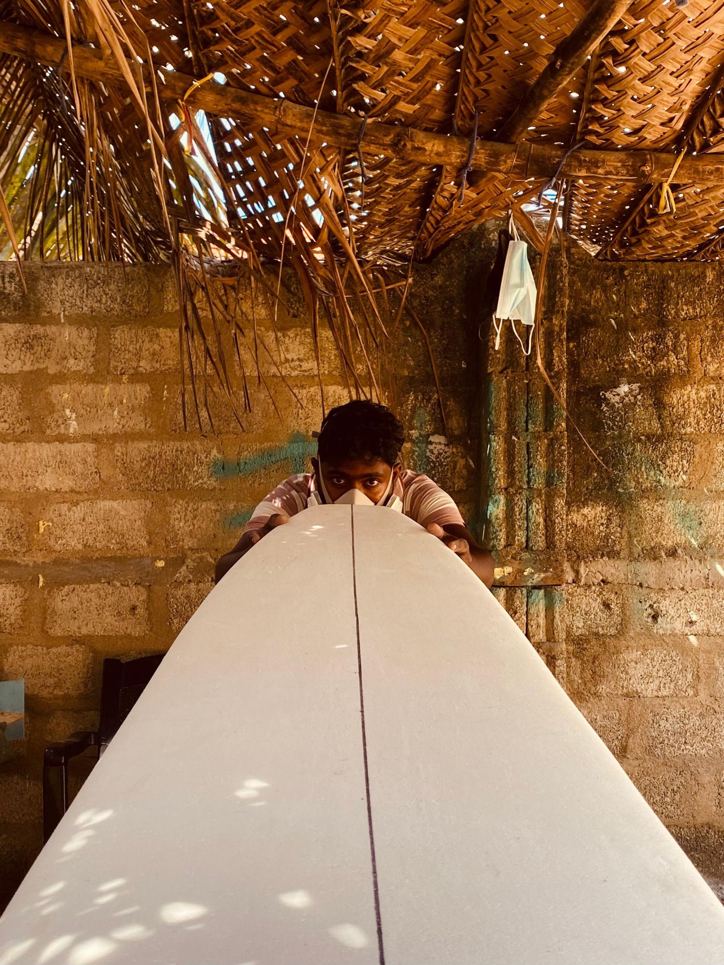 Surfboard shaping and repair in Arugam Bay